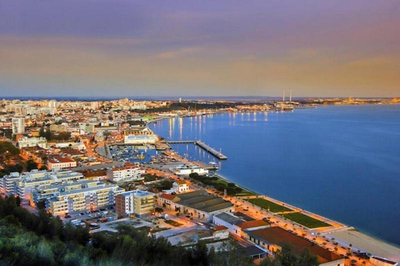 שטובל Apartamento Situado No Centro Historico Da Cidade מראה חיצוני תמונה